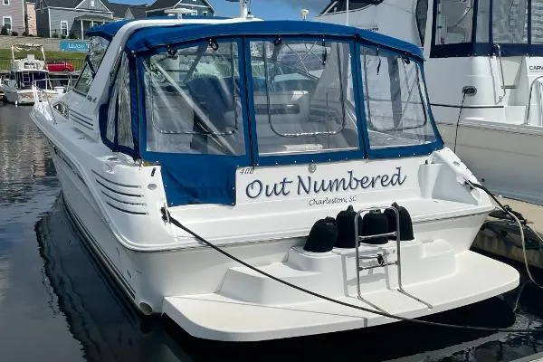 Slide: The Image of Sea Ray 400 Express Cruiser 1993 - 4