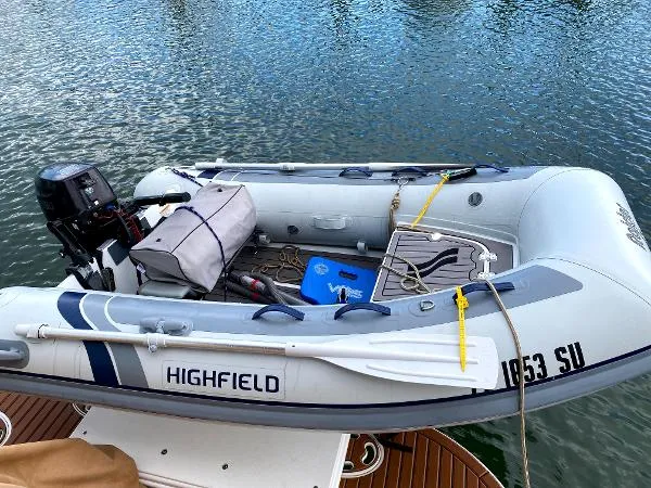 Slide: The Image of Sea Ray 340 Sundancer 2002 - 7