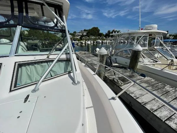Slide: The Image of Grady-White 272 Sailfish 1995 - 3