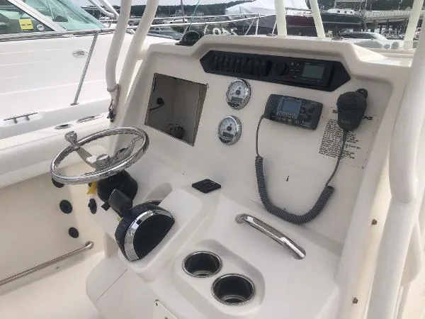 Slide: The Image of Sailfish 240 CC 2016 - 6