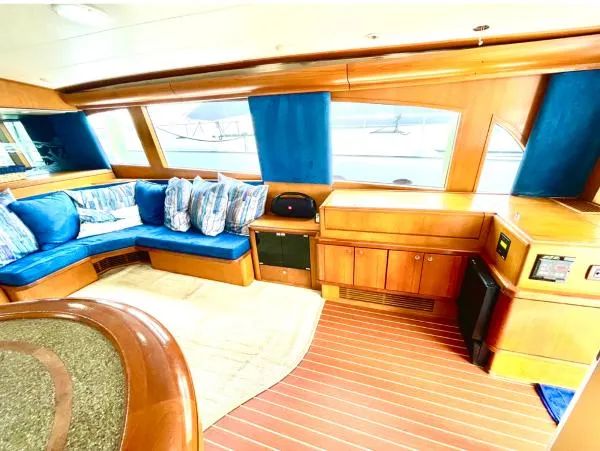 Slide: The Image of Palmer Johnson 76 EB Sportfisherman 1993 - 4