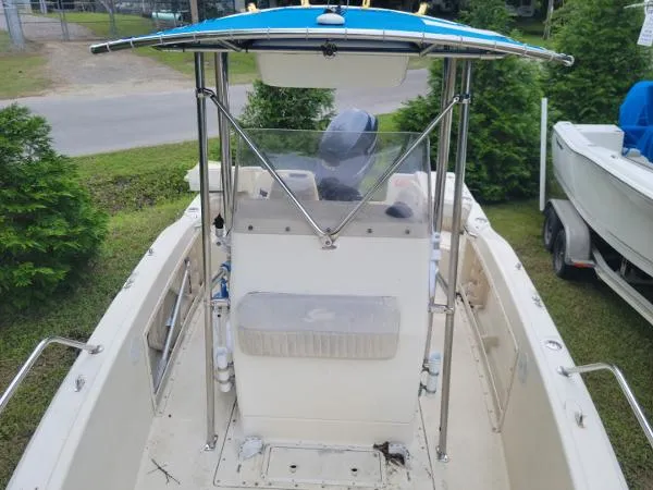 Slide: The Image of Scout 202 Sportfish 2000 - 6