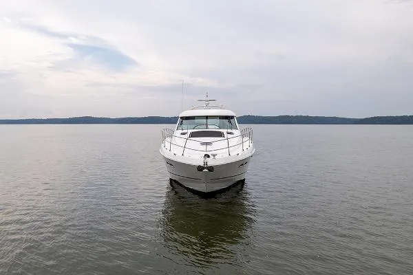 Slide: The Image of Sea Ray 610 Sundancer 2012 - 4