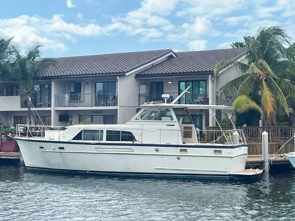 Slide: The Image of Matthews Flush Deck Motor Yacht 1973 - 0