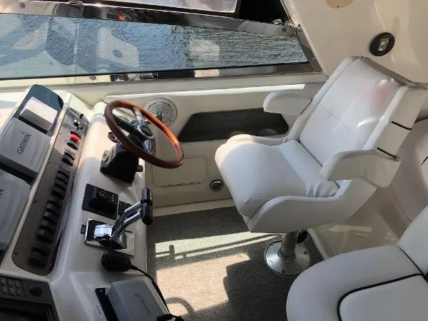 Slide: The Image of Sea Ray 450 Sundancer 1996 - 7