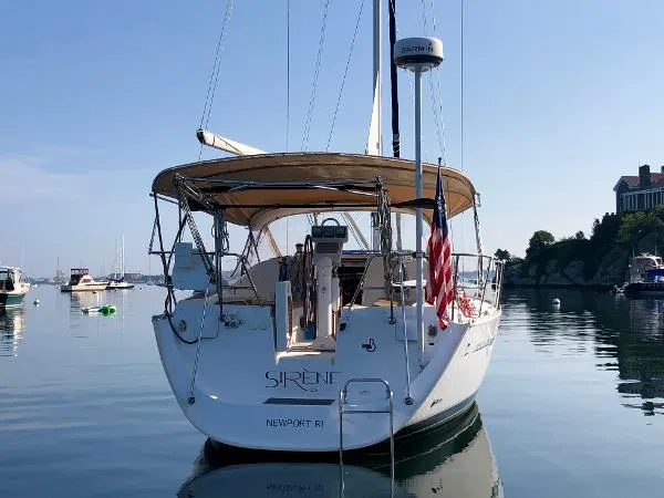 Slide: The Image of Beneteau 373 2004 - 6
