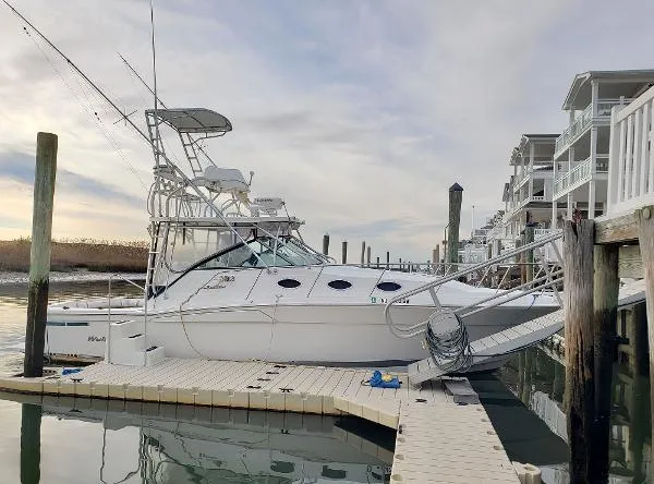Slide: The Image of Wellcraft 330 Coastal 2005 - 0
