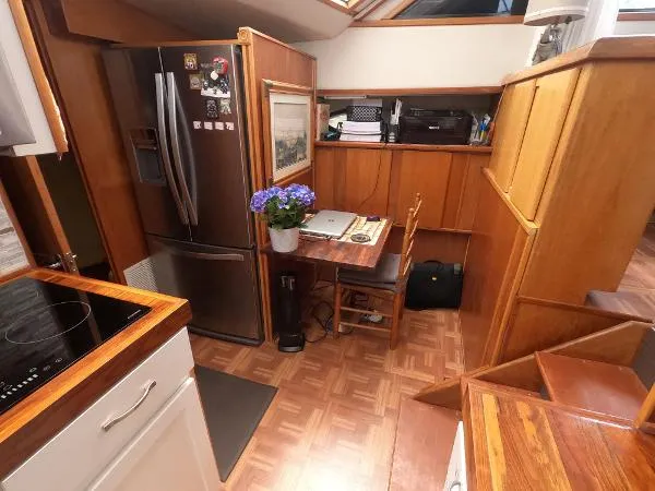 Slide: The Image of Californian 52 Cockpit Motor Yacht 1990 - 7
