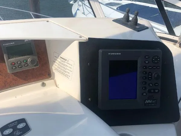 Slide: The Image of Silverton 39 Motor Yacht 2005 - 9