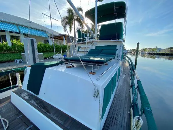 Slide: The Image of Grand Banks Classic 1988 - 9