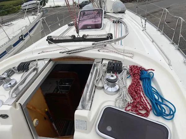 Slide: The Image of Bavaria 37 Cruiser 2007 - 7