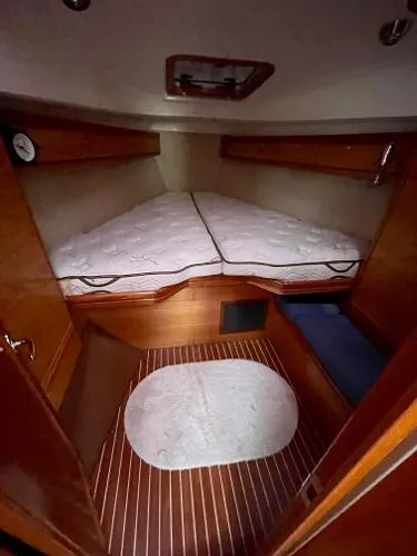 Slide: The Image of Bavaria 37 Cruiser 2007 - 9
