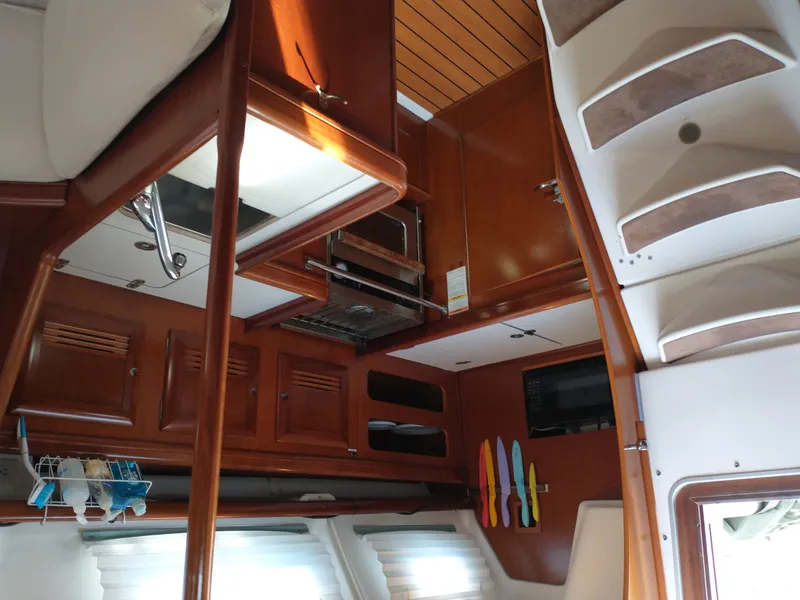 Slide: The Image of Beneteau 393 2002 - 9