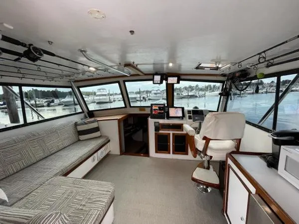 Slide: The Image of H&H Marine Osmond Beal 1999 - 7