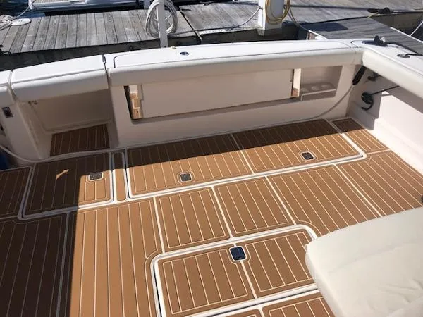 Slide: The Image of Tiara 3800 Open 2004 - 3