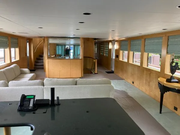 Slide: The Image of Delta 110 Raised Pilothouse 1994 - 4