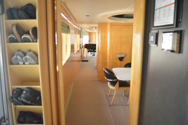 Slide: The Image of Delta 110 Raised Pilothouse 1994 - 8