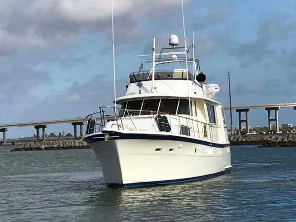Slide: The Image of Hatteras 58 Motoryacht 1977 - 6
