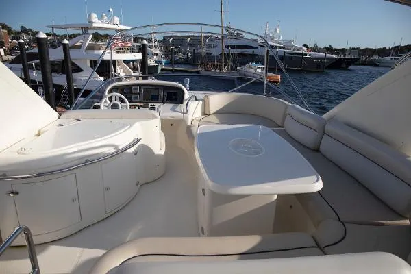 Slide: The Image of Azimut 62 Evolution 2008 - 9