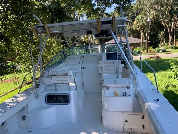 Slide: The Image of Boston Whaler Conquest 1999 - 4