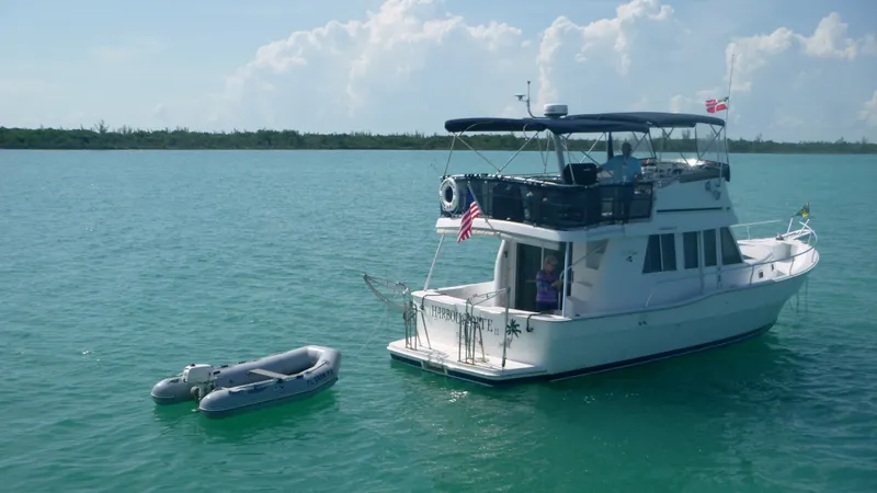 Slide: The Image of Mainship 350/390 Trawler 1999 - 0