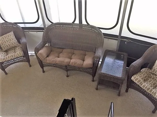 Slide: The Image of Carver Yachts 38 Aft Cabin 1988 - 10