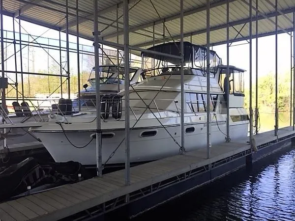 Slide: The Image of Carver Yachts 38 Aft Cabin 1988 - 3