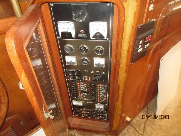 Slide: The Image of Angel Pilothouse 1985 - 7