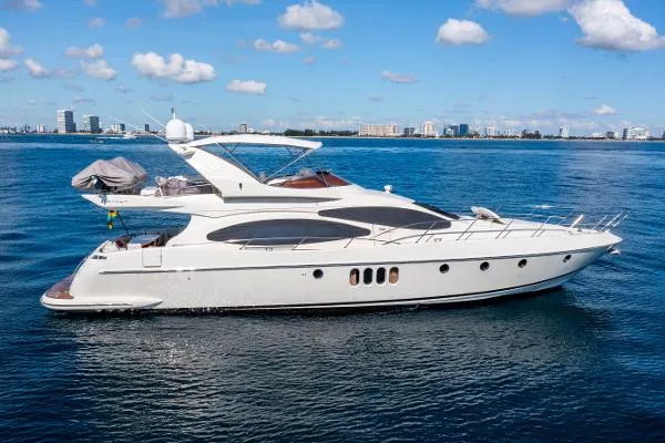 Slide: The Image of Azimut 68 FLYBRIDGE 2005 - 1
