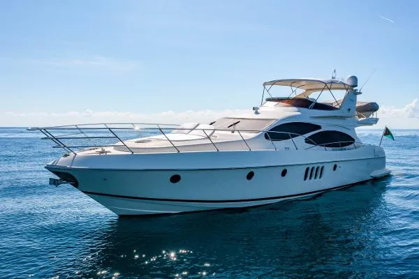 Slide: The Image of Azimut 68 FLYBRIDGE 2005 - 4