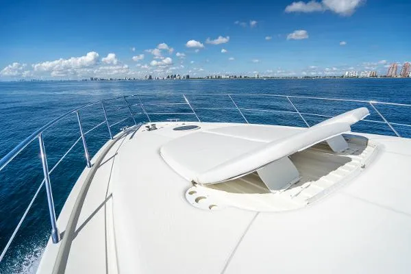 Slide: The Image of Azimut 68 FLYBRIDGE 2005 - 8