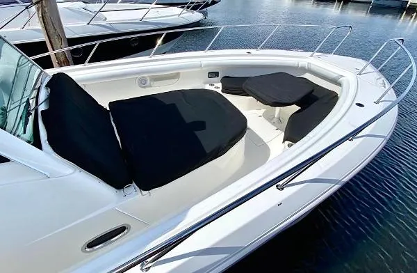 Slide: The Image of Boston Whaler 370 Outrage 2015 - 8
