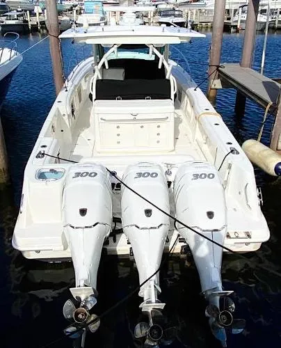 Slide: The Image of Boston Whaler 370 Outrage 2015 - 9