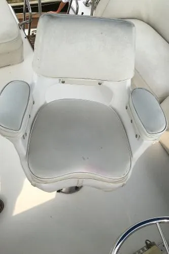 Slide: The Image of Bayliner 3818 Motor Yacht 1988 - 9