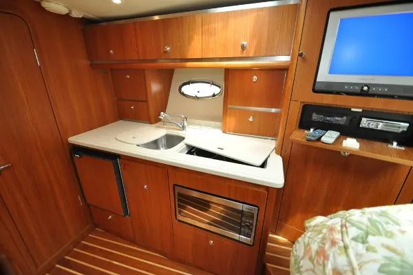 Slide: The Image of Tiara 3200 Open 2007 - 6