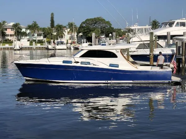 Slide: The Image of Rivolta 38 JET COUPE 2001 - 0