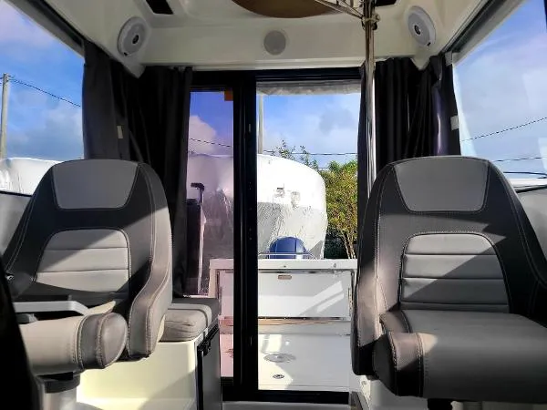 Slide: The Image of Jeanneau NC 795 Sport 2020 - 11