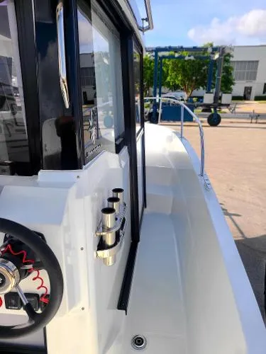 Slide: The Image of Jeanneau NC 795 Sport 2020 - 9