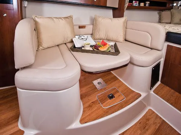 Slide: The Image of Chaparral 290 Signature 2013 - 6
