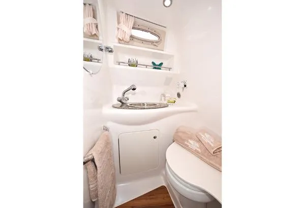 Slide: The Image of Chaparral 290 Signature 2013 - 9