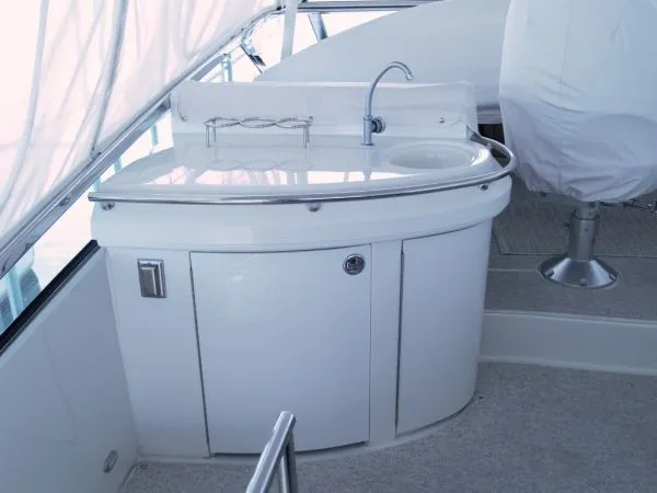 Slide: The Image of Carver Yachts Marquis 2004 - 11