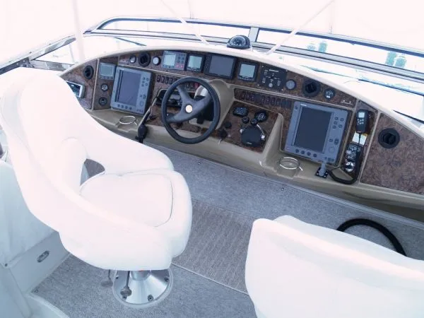 Slide: The Image of Carver Yachts Marquis 2004 - 8