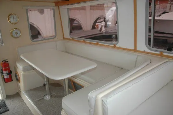 Slide: The Image of Magna Marine Sportfisher 2004 - 4