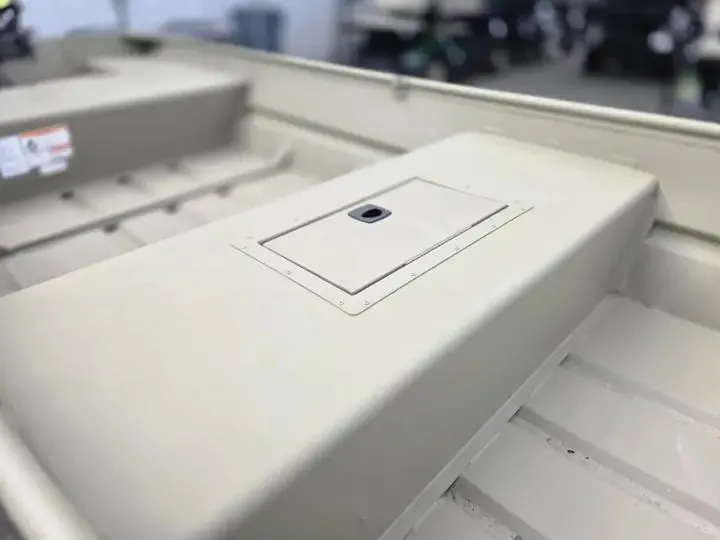 Slide: The Image of Interior view of Tracker Grizzly 15 Jon boat 2026. - 10