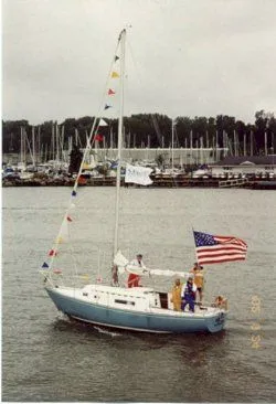 Slide: The Image of Sabre 28 1972 - 0