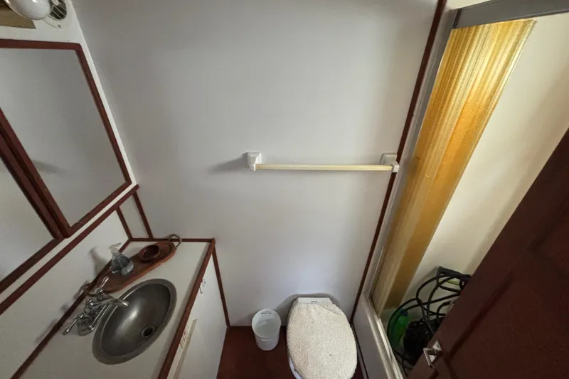 Slide: The Image of 1994 Harbor Master 52 Coastal Cruiser Captains Quarters Private Head/Shower compartment - 26