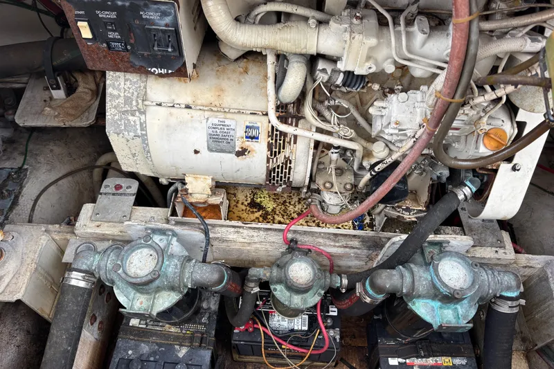 Slide: The Image of 1994 Harbor Master 52 Coastal Cruiser Generator - 33