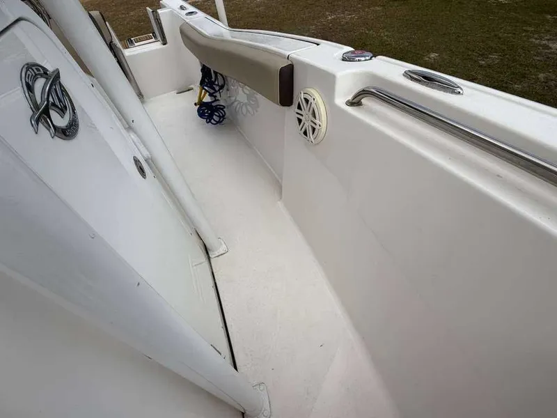 Slide: The Image of Tidewater 210 Adventure 2020 - 16