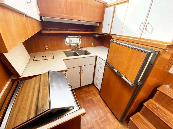 Slide: The Image of Kha Shing Aft Cabin 1987 - 5