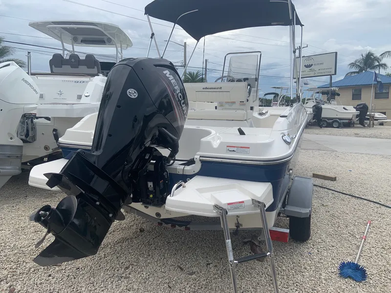 Slide: The Image of Bayliner Element F18 2018 - 1